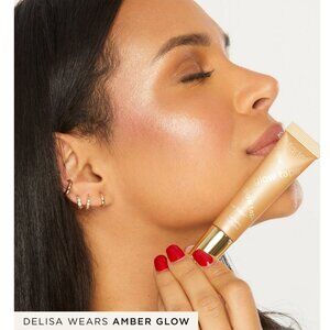 ✨NEW✅TARTE Glow Tape Highlighter, Amber Glow Shade
